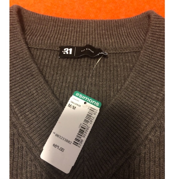 Light brown merino wool V-neck ribbed grandpa chic vest NWT - Picture 3 of 5